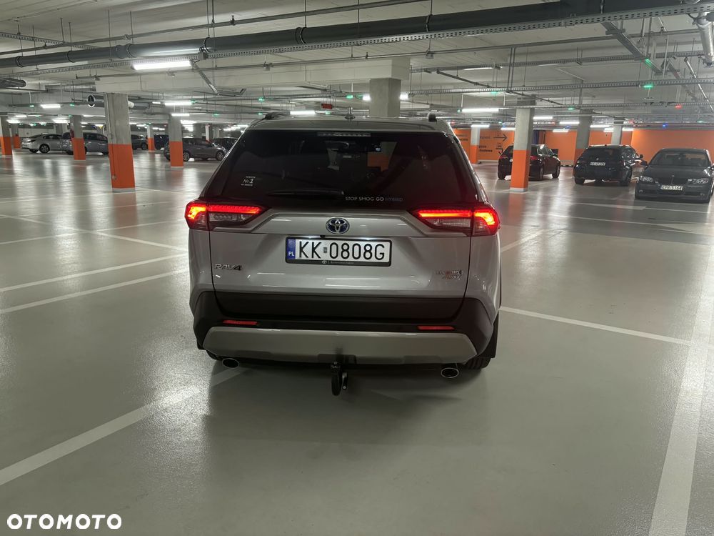 Toyota RAV4 - 9