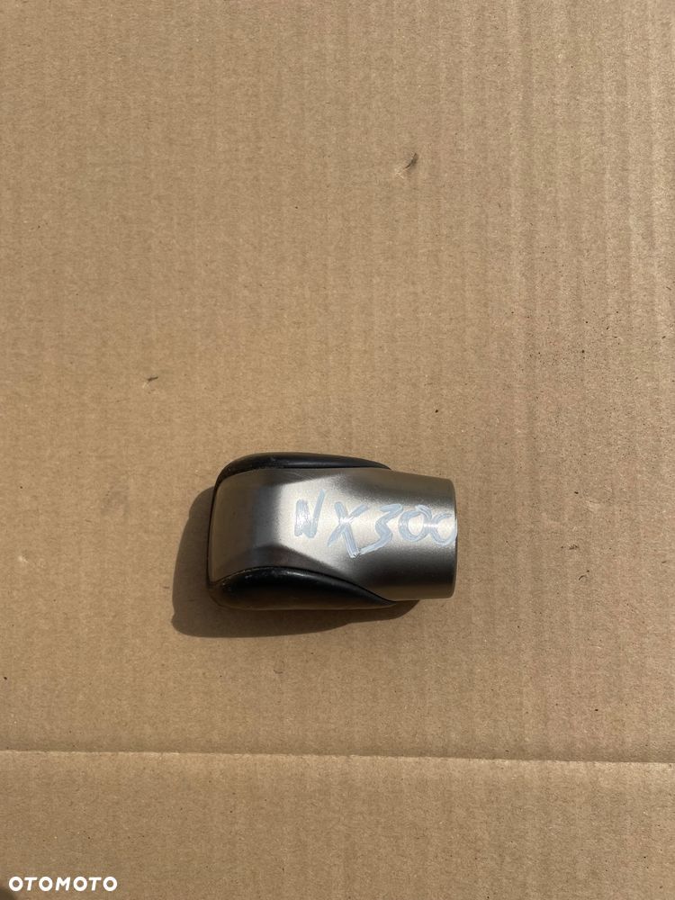 GAŁKA ZMIANY BIEGÓW LEXUS NX300H 2014-2021