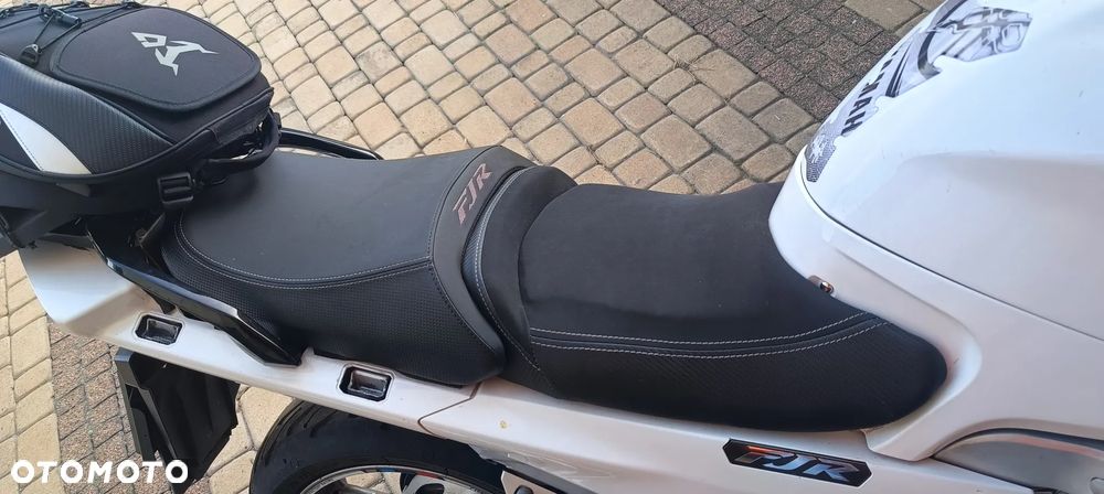 Yamaha FJR - 19