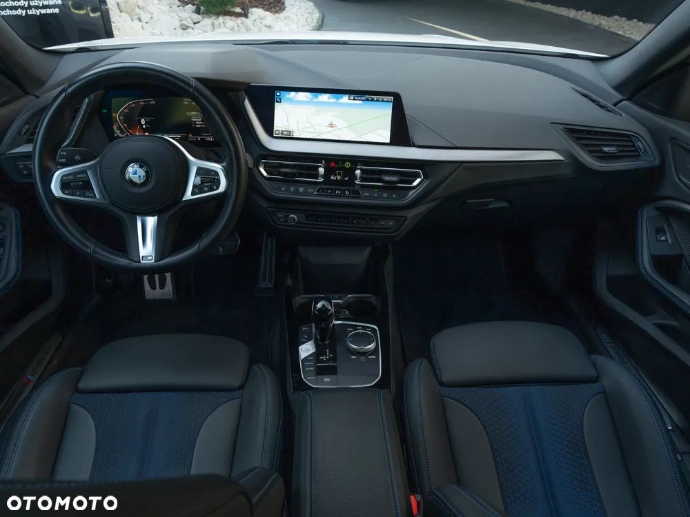BMW Seria 2 218i M Sport - 6