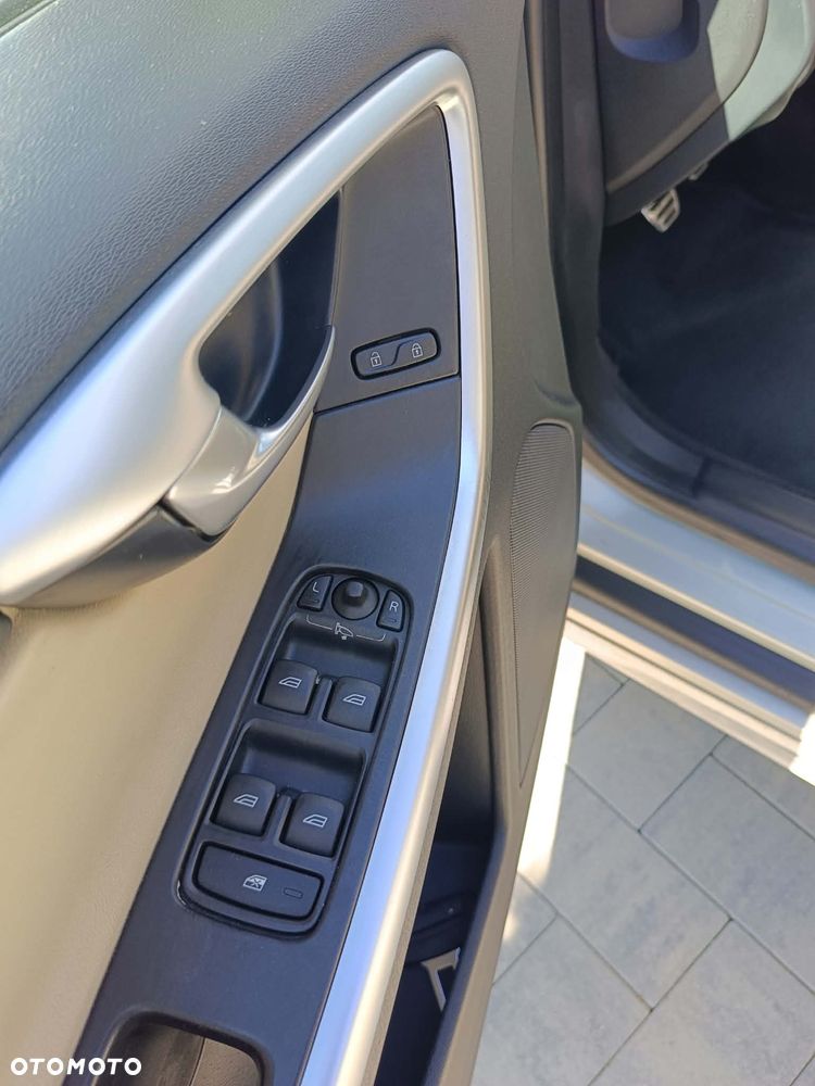 Volvo XC 60 - 15