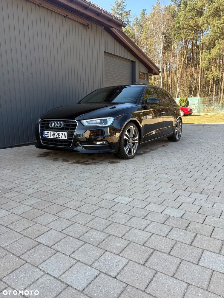 Audi A3 Sportback - 1