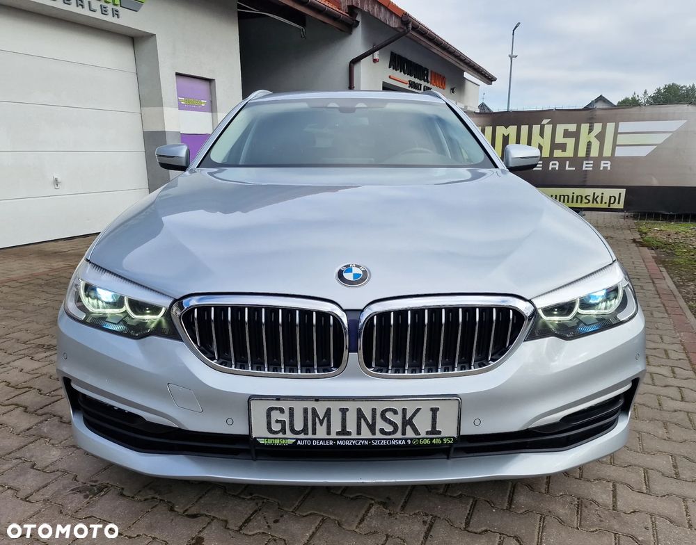 BMW Seria 5 518d - 12