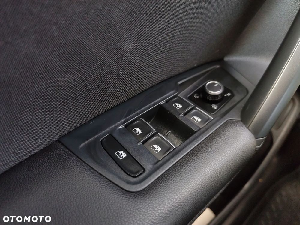 Volkswagen Tiguan 2.0 TDI SCR Elegance DSG - 20