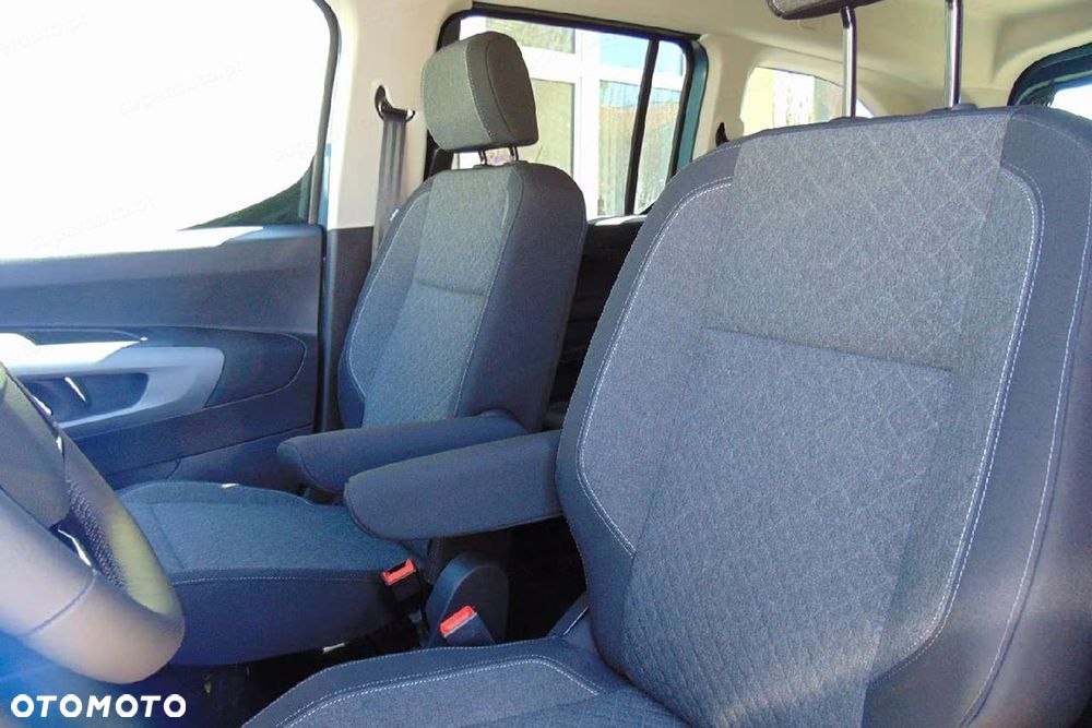 Opel Combo - 8