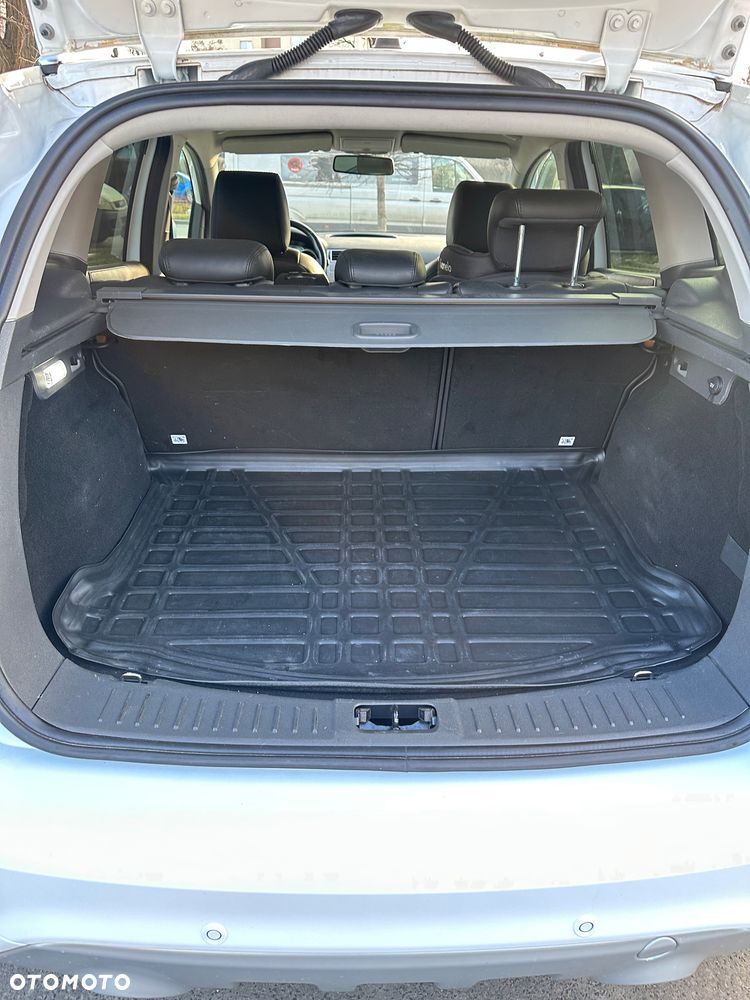 Ford Kuga 2.0 TDCi Individual MPS6 - 34