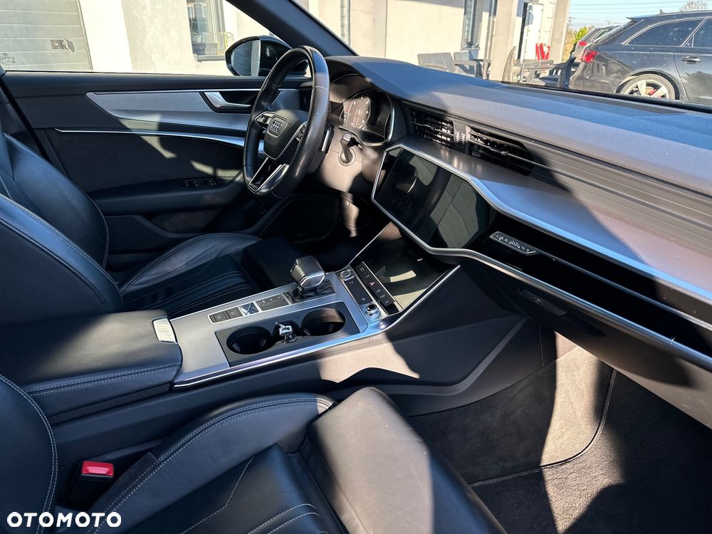 Audi A6 - 4