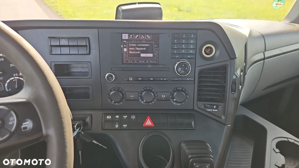 Mercedes-Benz Arocs 2640 - 11