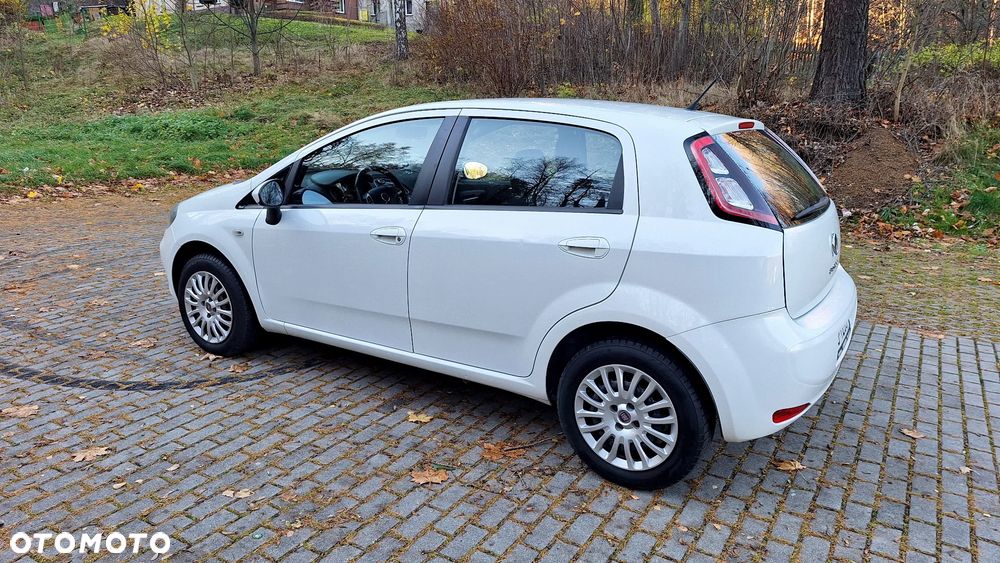 Fiat Punto Evo 1.4 8V Dynamic Euro5 - 12