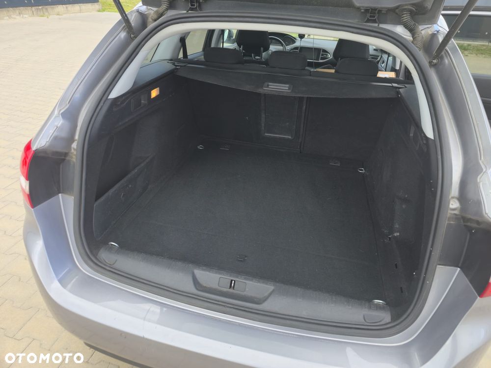Peugeot 308 1.6 BlueHDi Allure S&S - 4