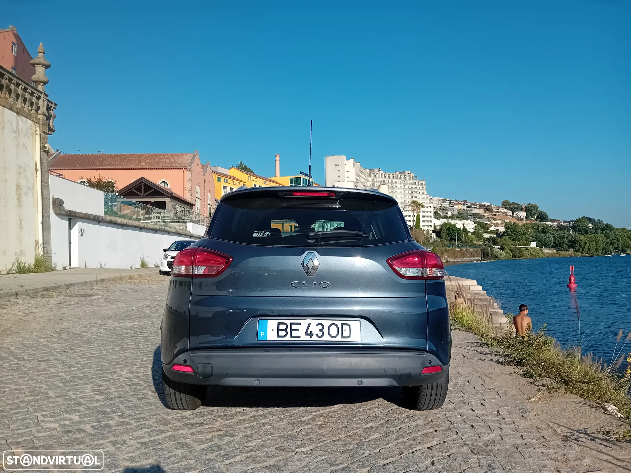 Renault Clio Sport Tourer 1.5 dCi Limited EDition - 4