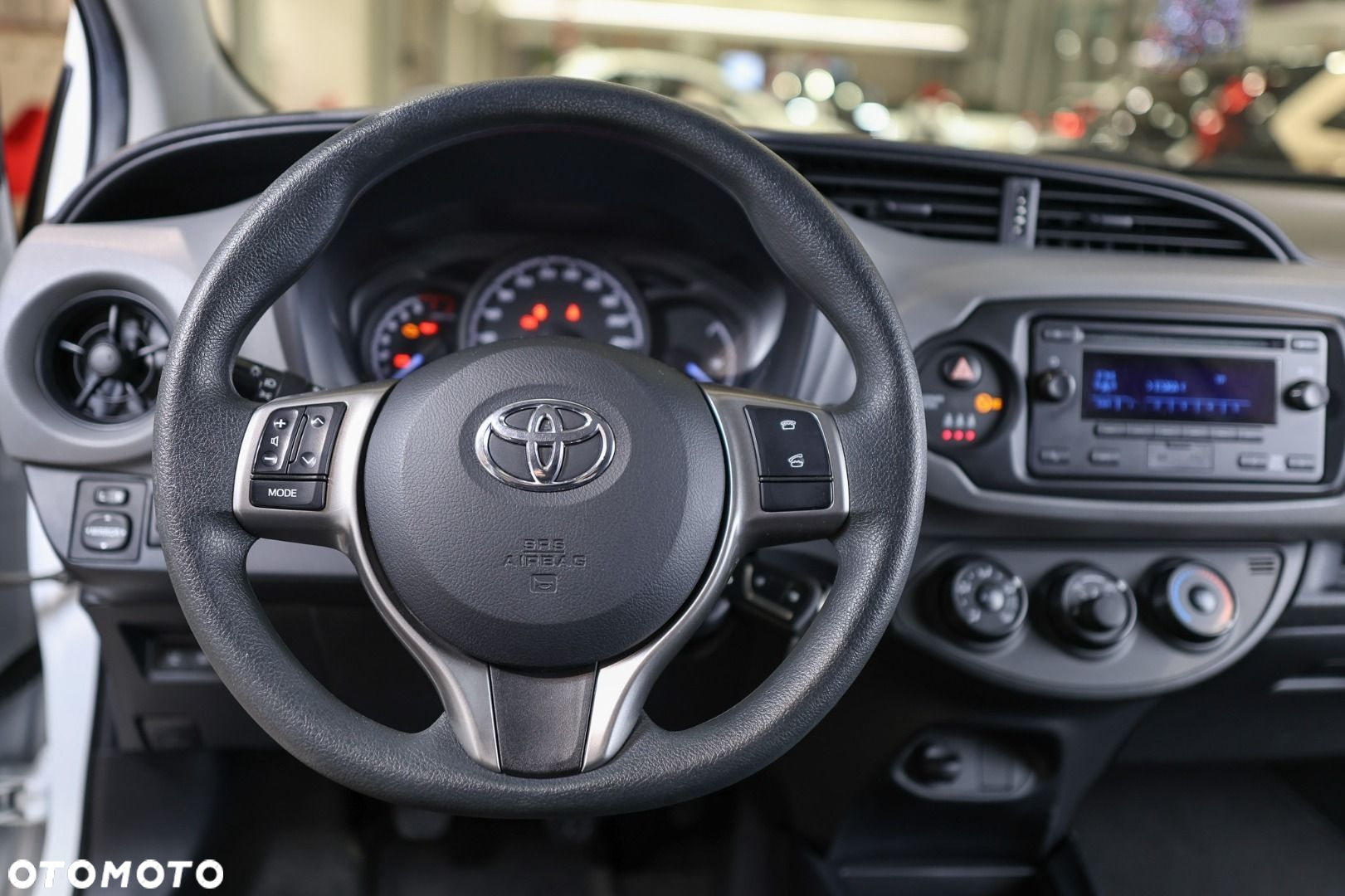 Toyota Yaris - 20