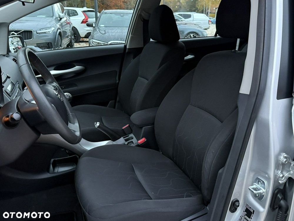 Toyota Auris 1.6 Active - 13