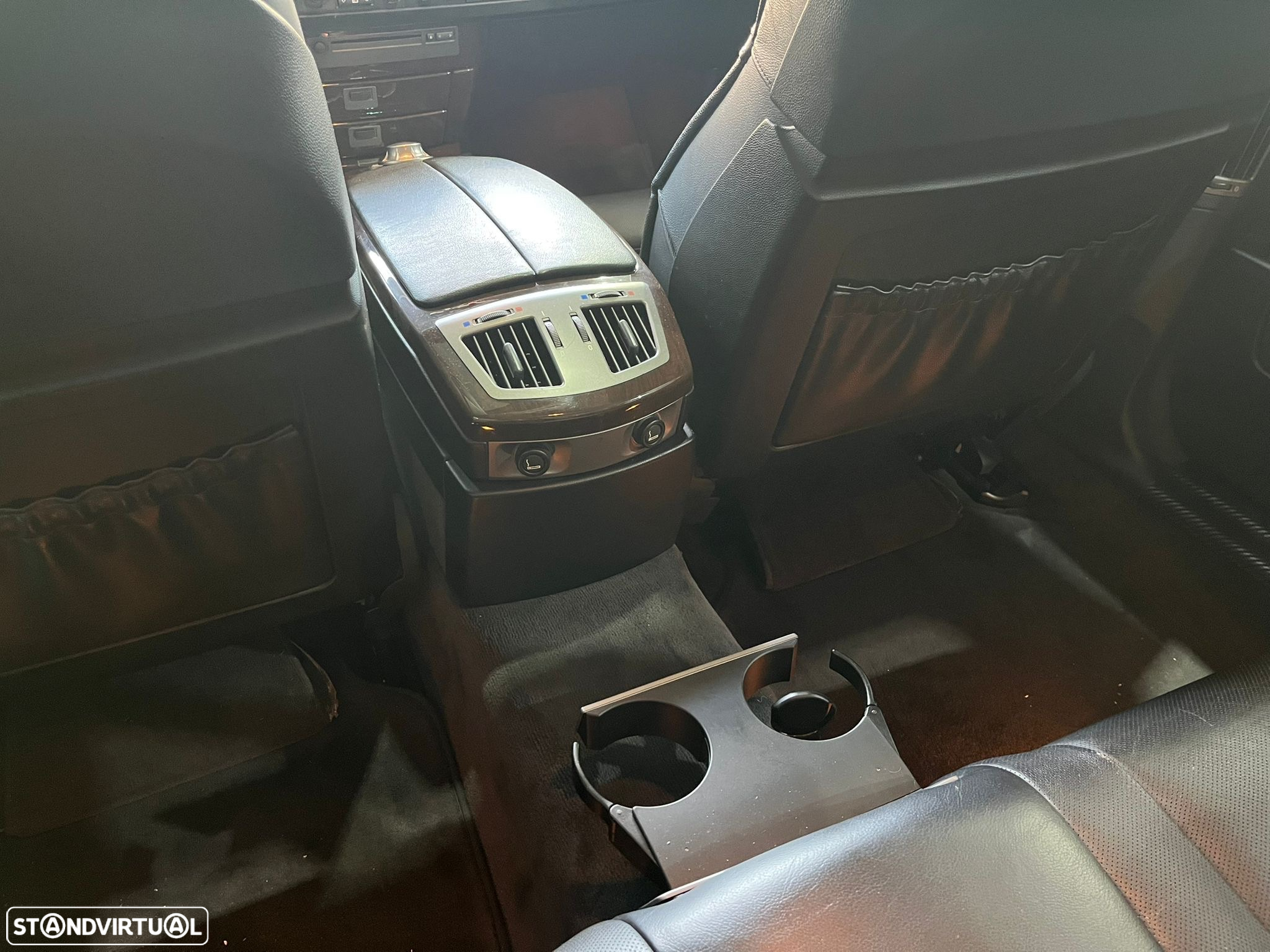 BMW 745 Li - 16