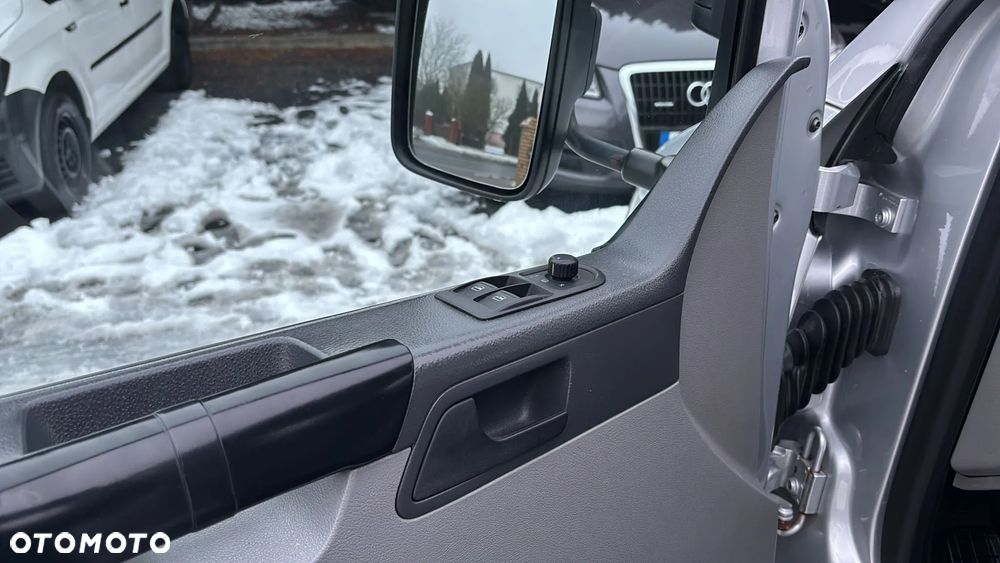 Volkswagen Transporter T5 - 8