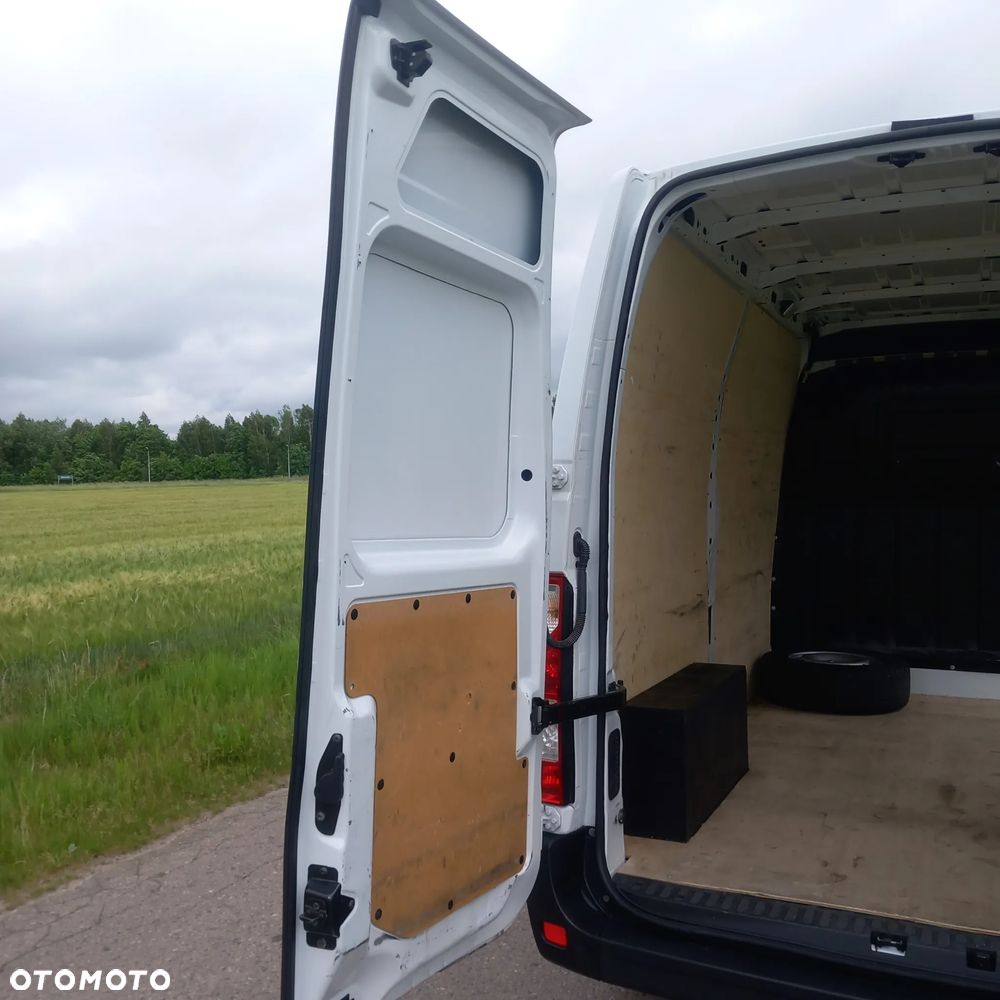 Renault Master - 15