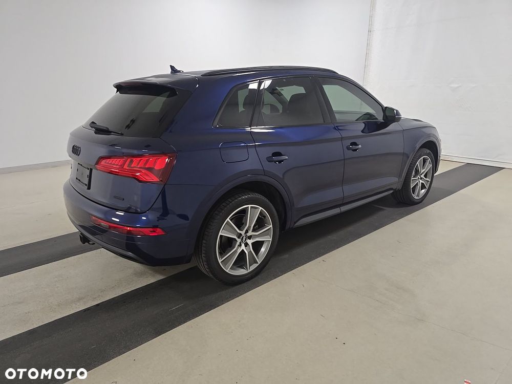 Audi Q5 2.0 TFSI Quattro S tronic design - 5