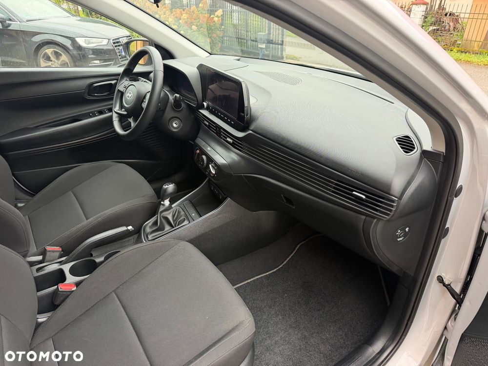 Hyundai i20 1.2 Modern - 11