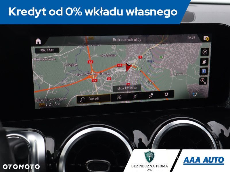 Mercedes-Benz GLB - 14