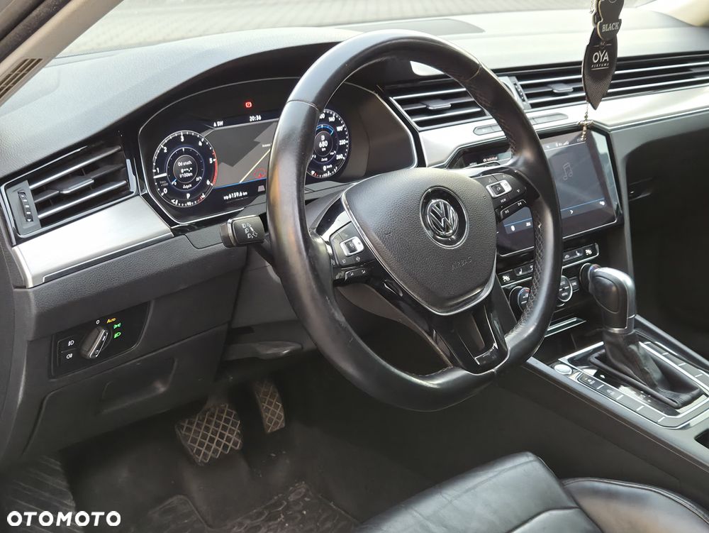 Volkswagen Passat 2.0 TDI BMT Highline DSG7 - 14