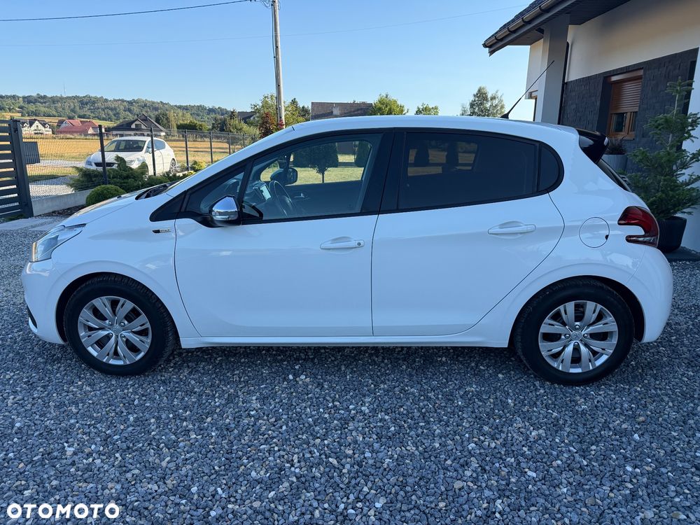 Peugeot 208 82 VTI Style - 24