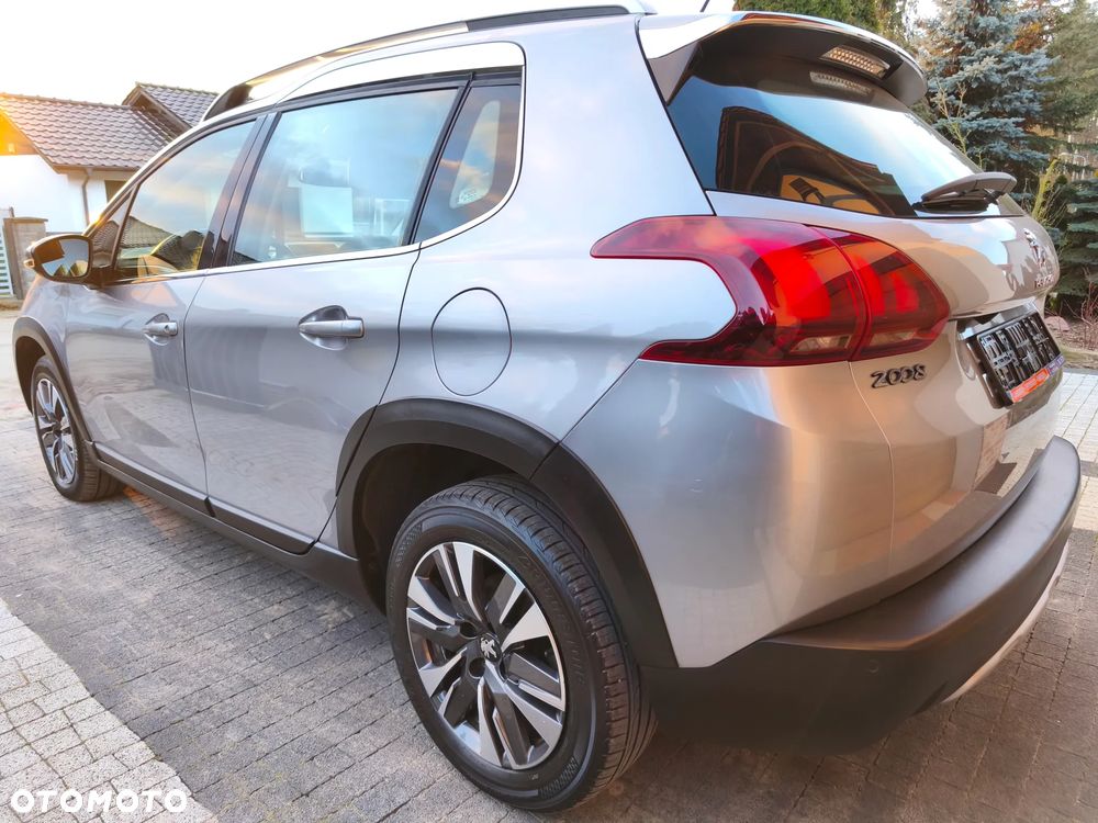 Peugeot 2008 BlueHDi FAP 120 STOP & START GT-Line Edition - 8