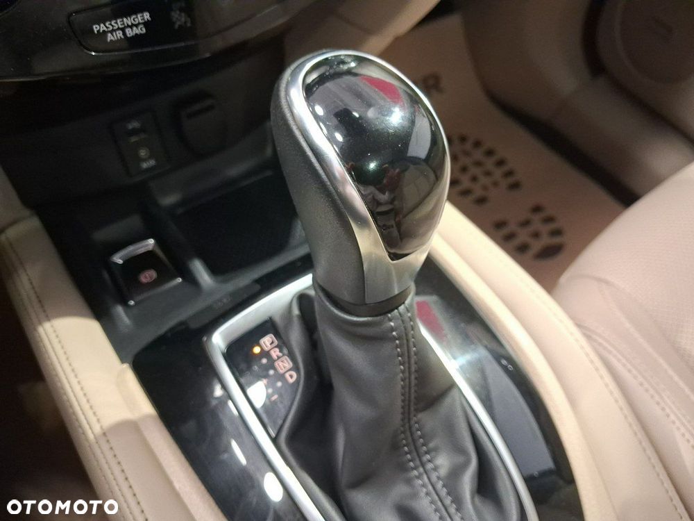 Nissan X-Trail - 28