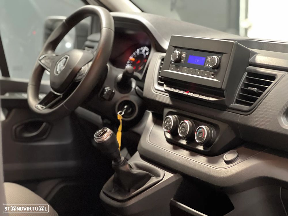 Renault Trafic 2.0 Blue dCi L2H2 IP - 13