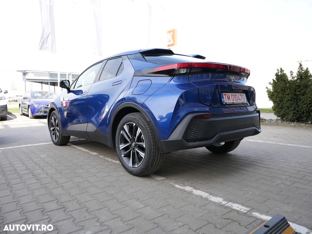 Toyota C-HR - 21