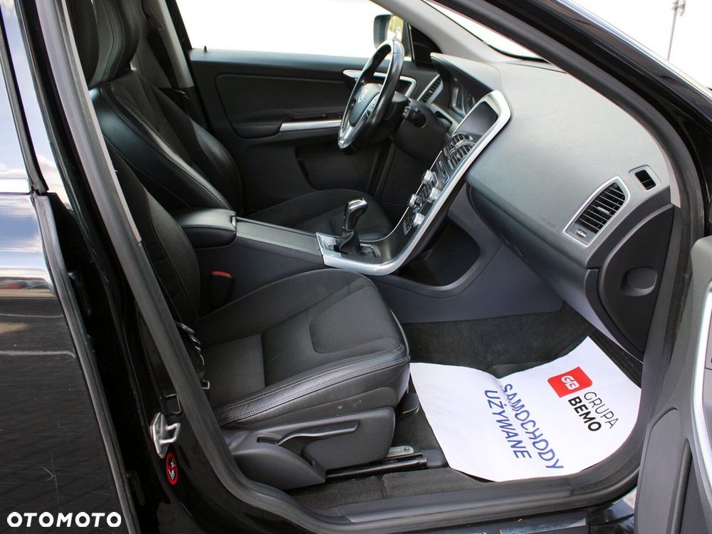 Volvo XC 60 D4 Drive-E Kinetic - 18