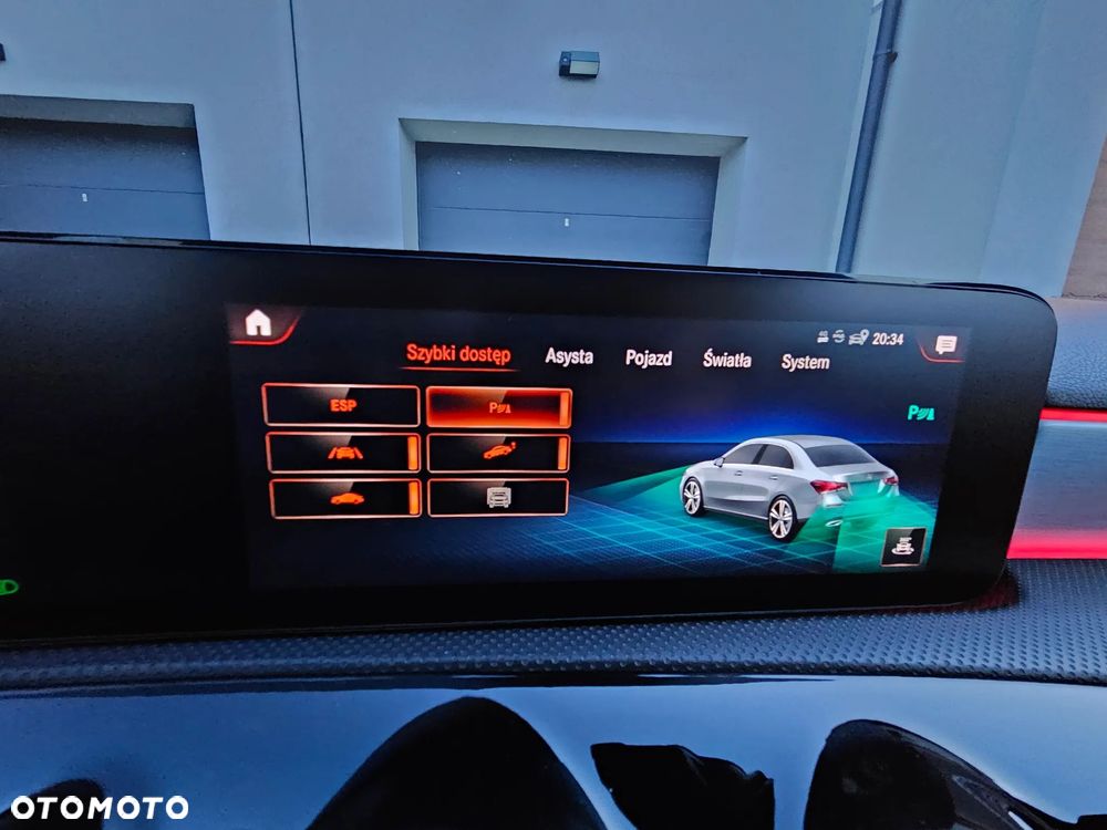 Mercedes-Benz Klasa A 220 d 4-Matic AMG Line 8G-DCT - 23