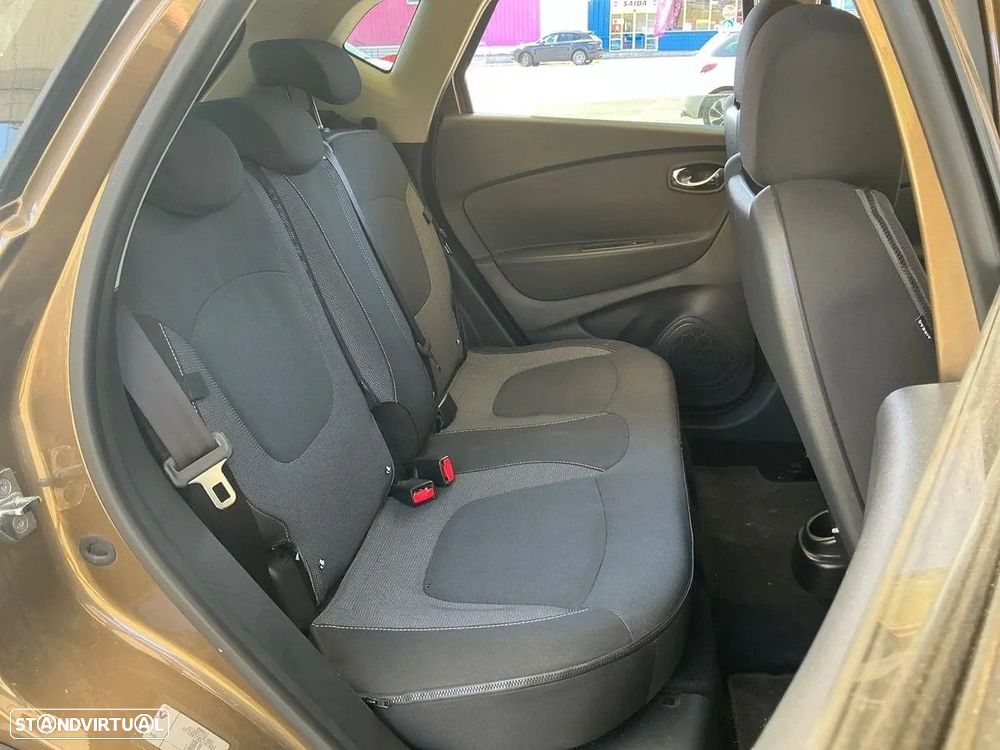 Renault Captur 0.9 TCE - 8