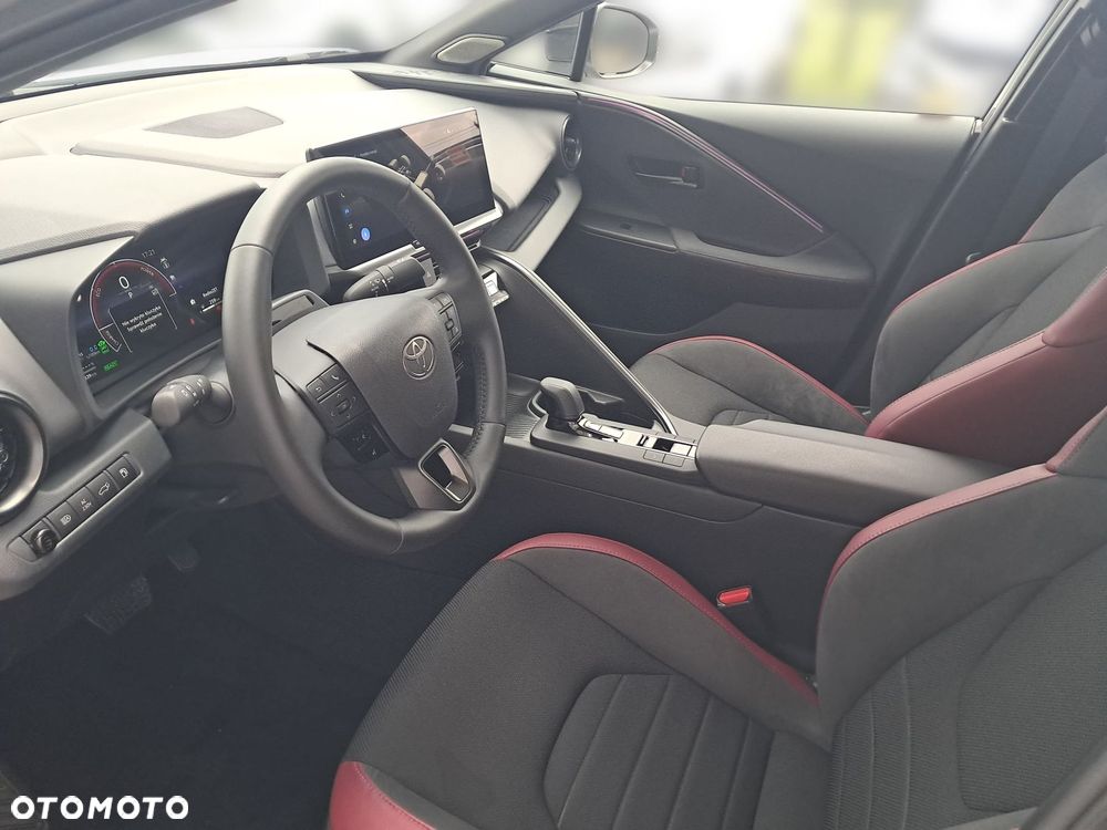 Toyota C-HR - 8