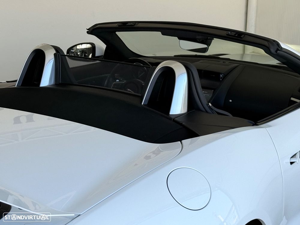 Jaguar F-Type 2.0 i4 R-Dynamic - 37