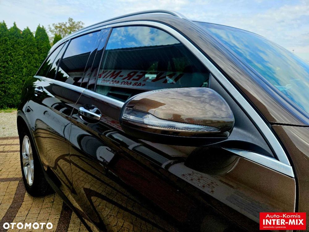 Mercedes-Benz GLC - 12