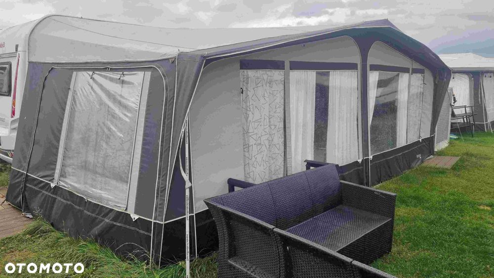 Dethleffs NOMAD 560 RFT - 3