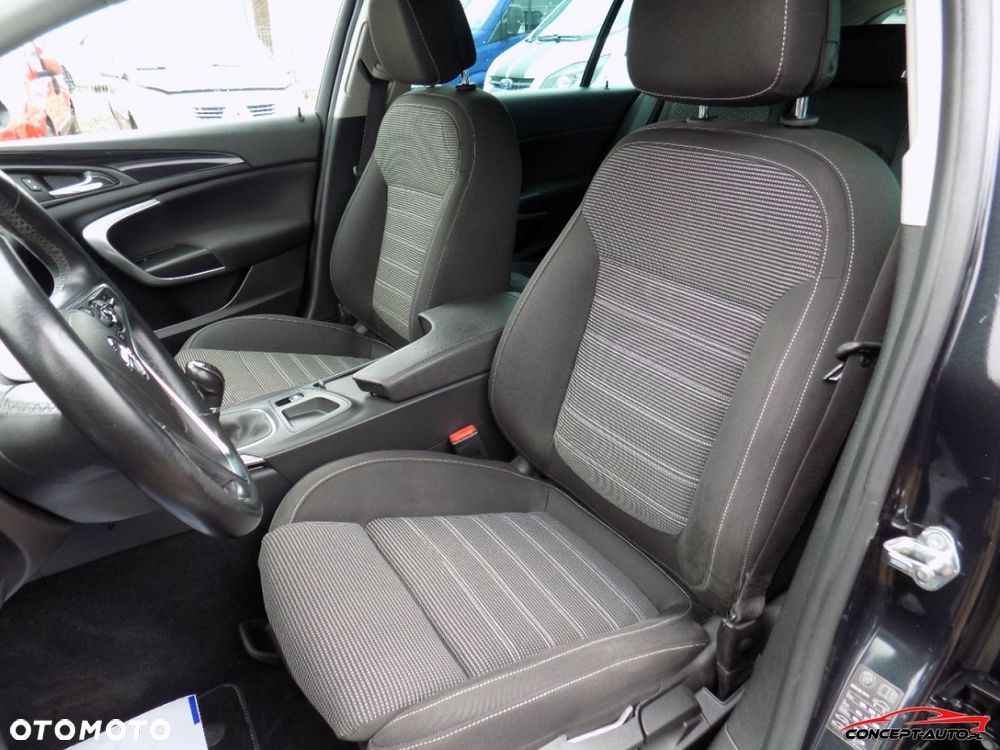 Opel Insignia - 16