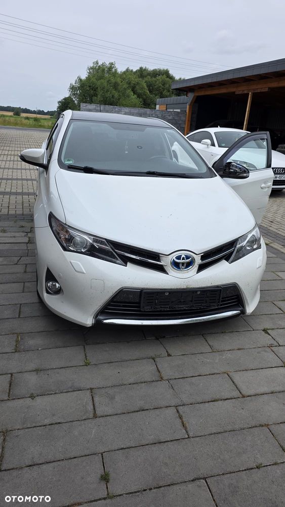 Toyota Auris - 2