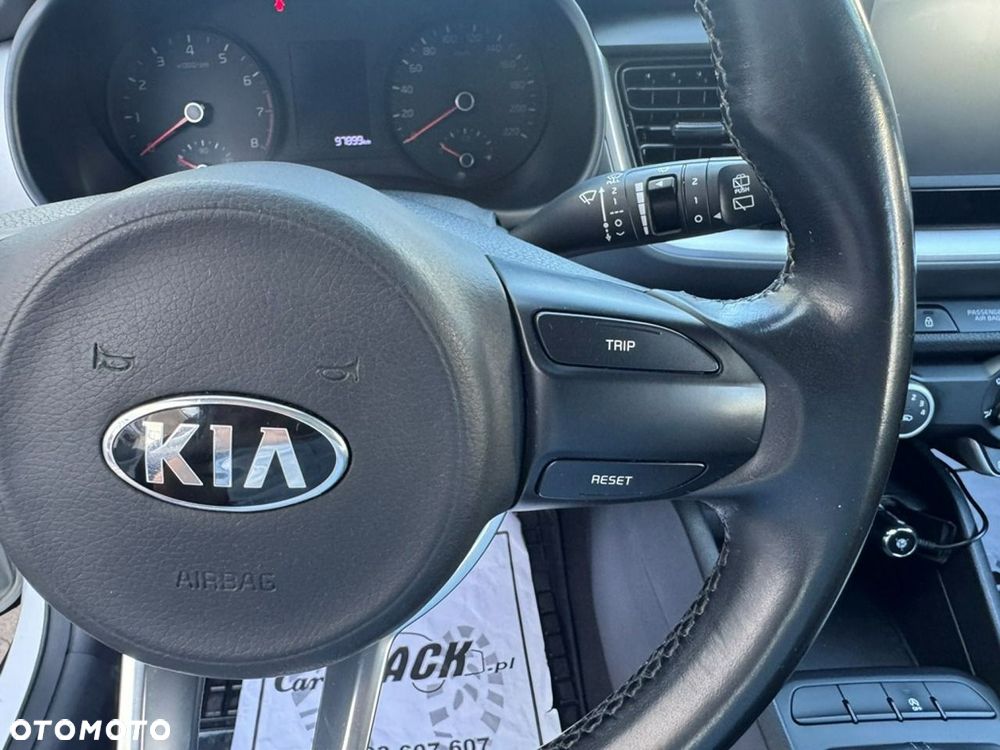Kia Stonic - 16
