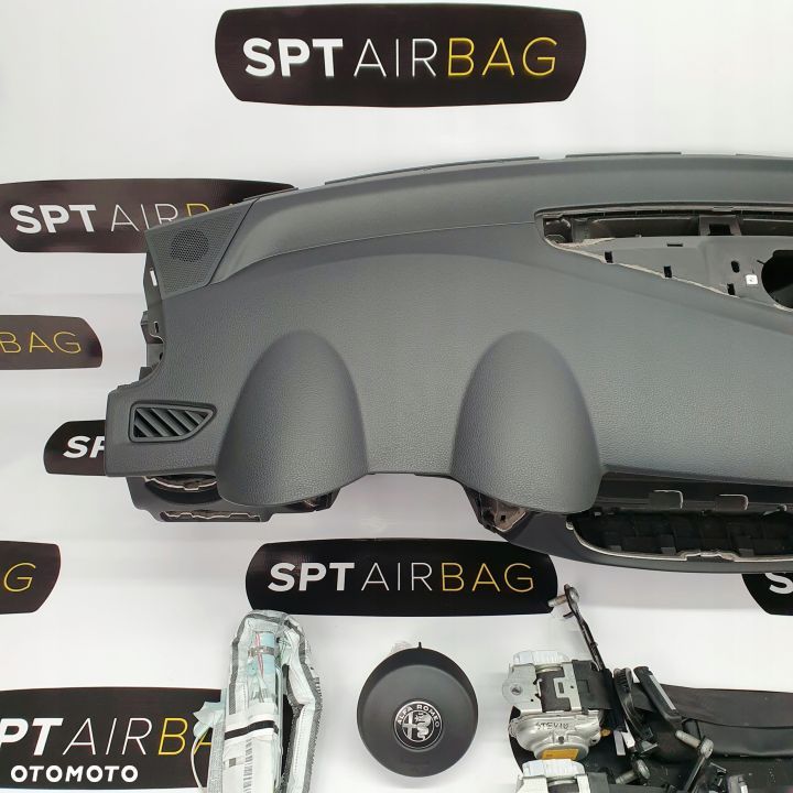 ALFA ROMEO STELVIO DESKA ROZDZIELCZA KONSOLA KOKPIT PULPIT PODUSZKI AIRBAG AIR BAG PASY KIT SET - 2