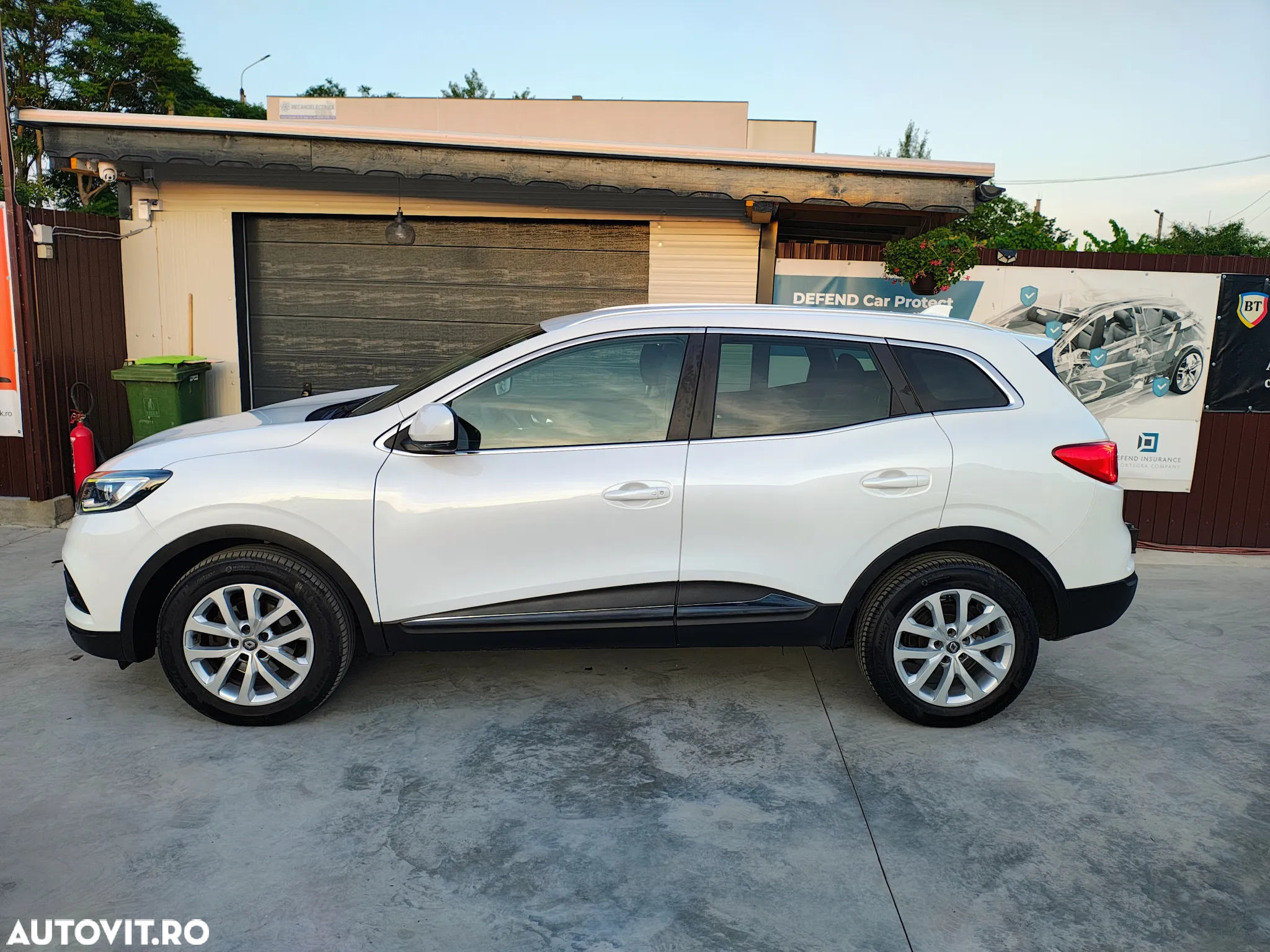 Renault Kadjar TCe 140 EDC GPF BUSINESS EDITION - 16