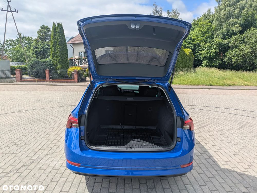 Skoda Octavia 2.0 TDI DSG Style - 23