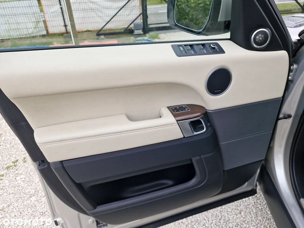 Land Rover Range Rover Sport - 17