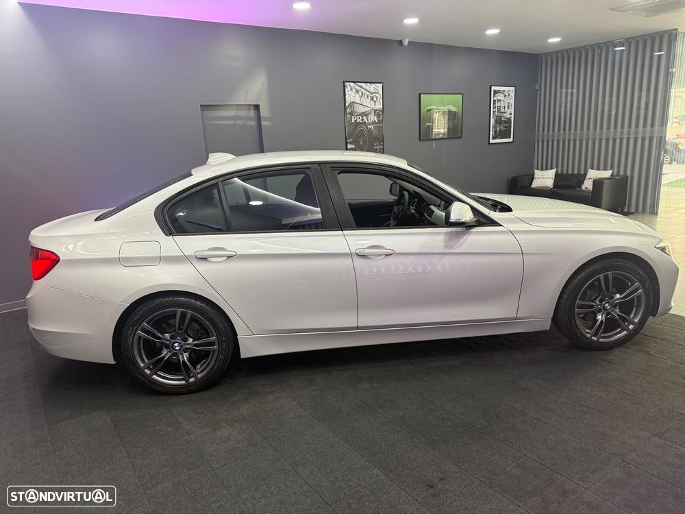 BMW 316 d Sport Line - 16