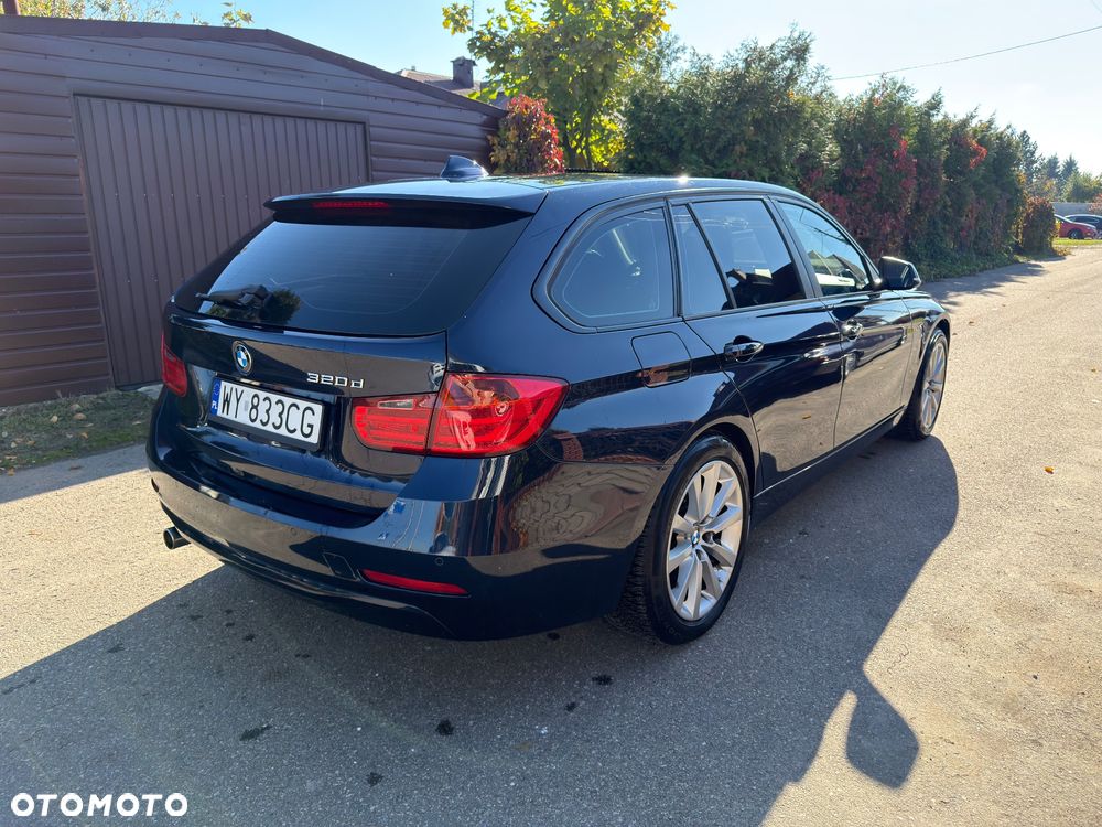 BMW Seria 3 320d - 3