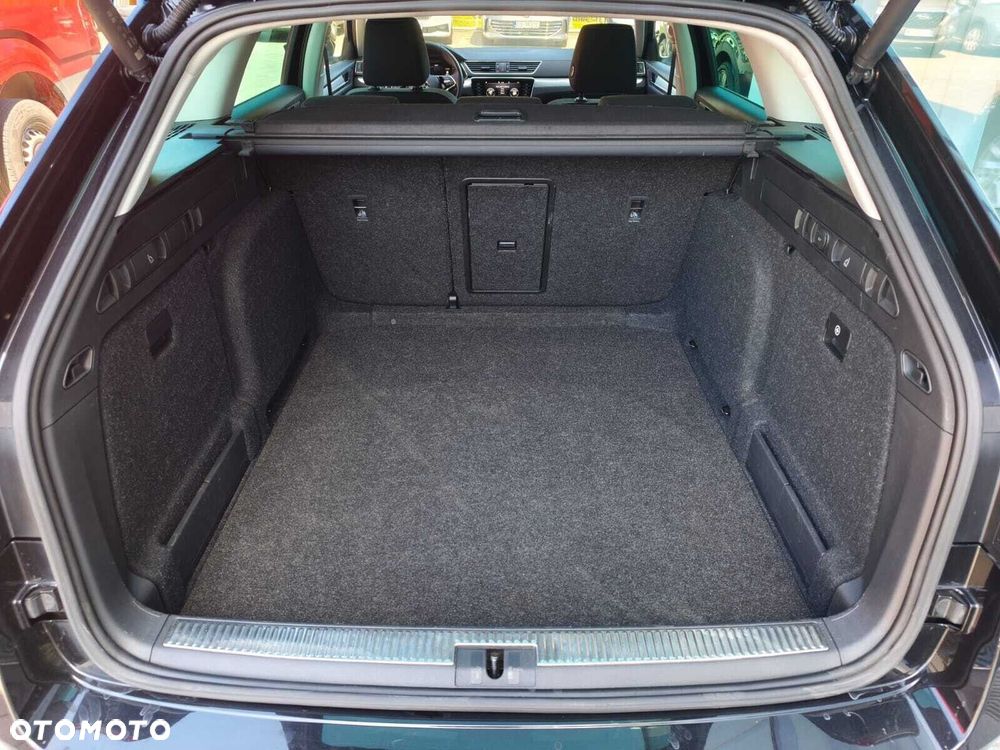 Skoda Superb 1.5 TSI Ambition DSG - 11