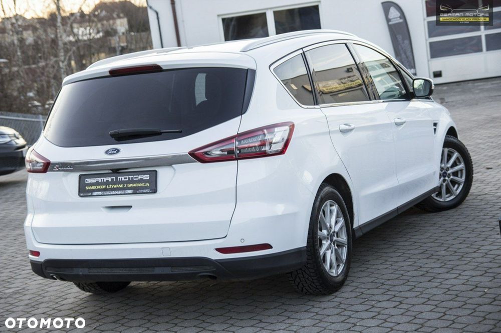 Ford S-Max - 9