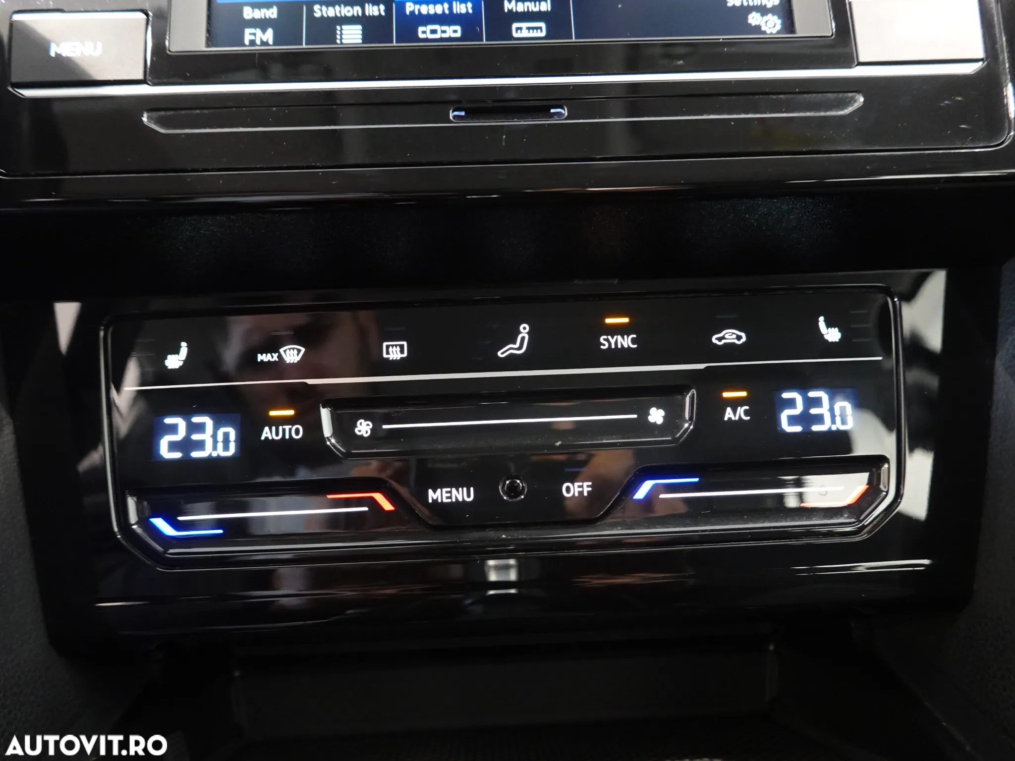 Volkswagen Passat - 21