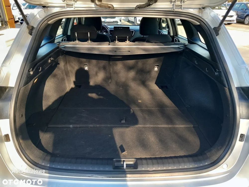 Kia Ceed 1.5 T-GDI M - 26