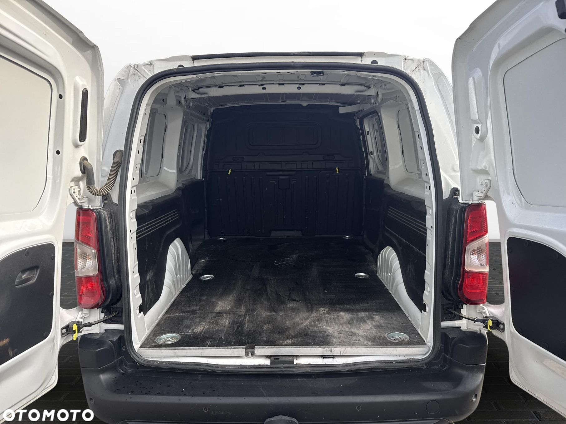 Toyota PROACE CITY - 13